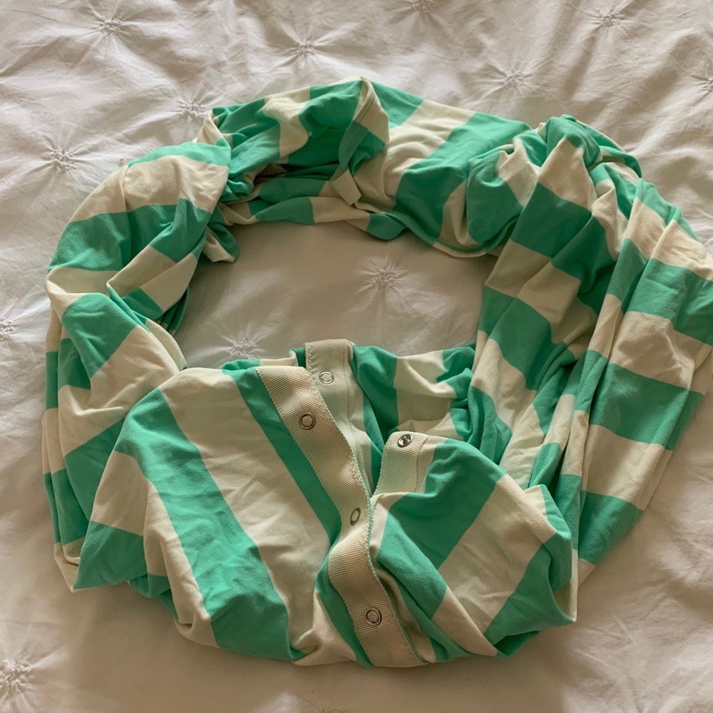 Lululemon Vinyasa scarf